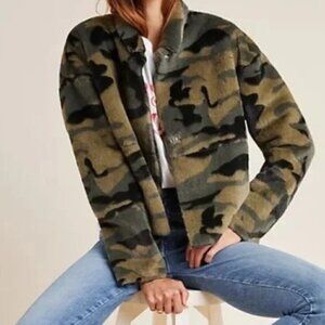 NVLT Camo Faux Fur Jacket Camo | Medium